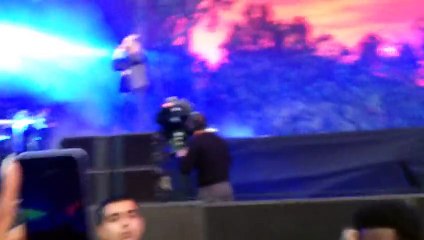 Drake With Partynextdoor - Preach- Wireless 2015 - July 3rd