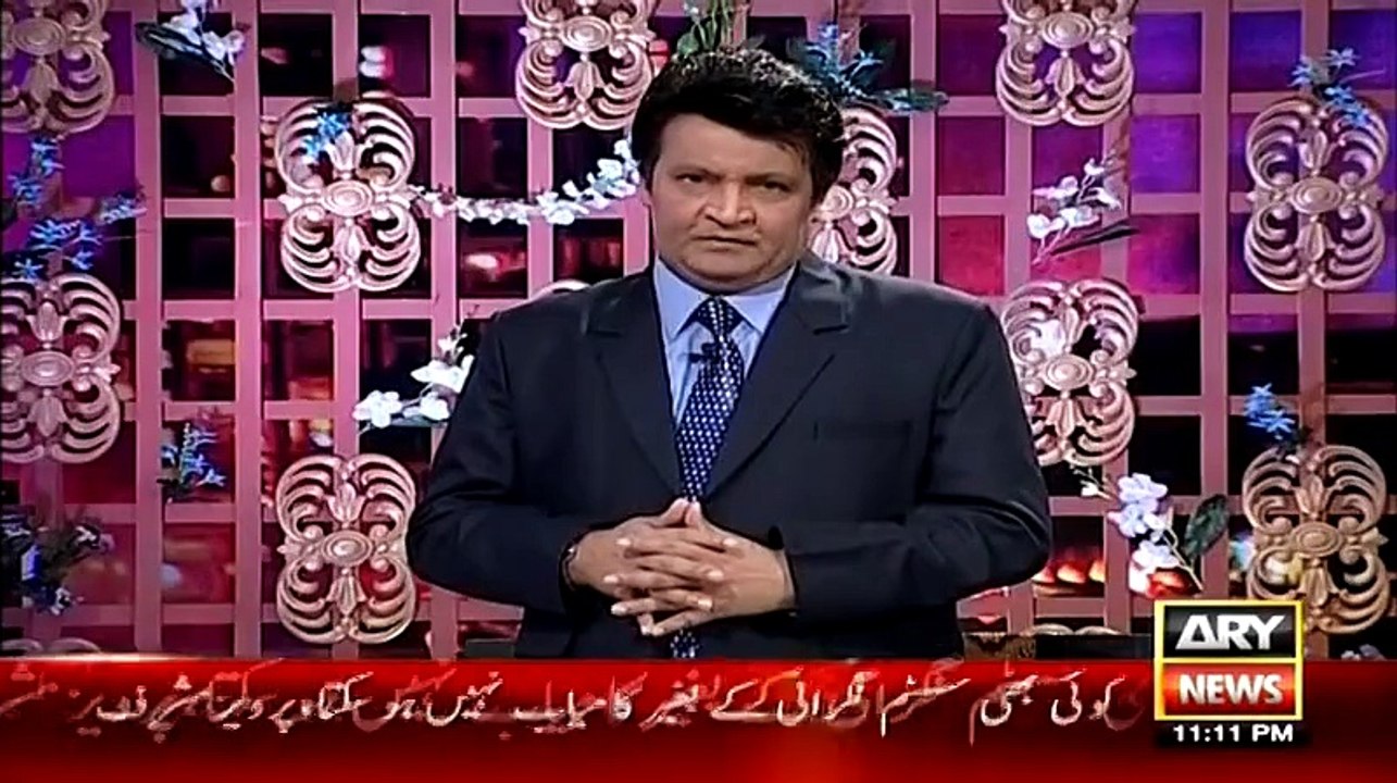 Extremely Vulgar Dance of Film Star Madiha Shah In Umer Sharif’s Show