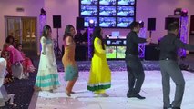 Superb Desi Girls H0t Dance On Mehndi