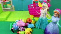 Peppa Pig Runaway George! Shopkins Adventure with Frozen Elsa and Anna Dolls DisneyCarToys