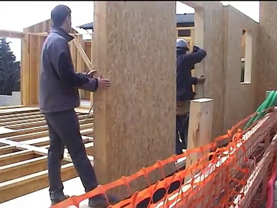 Montage d'une maison ossature bois aux Angles (66)