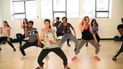 Amazing dance on Selfie Le Le Re