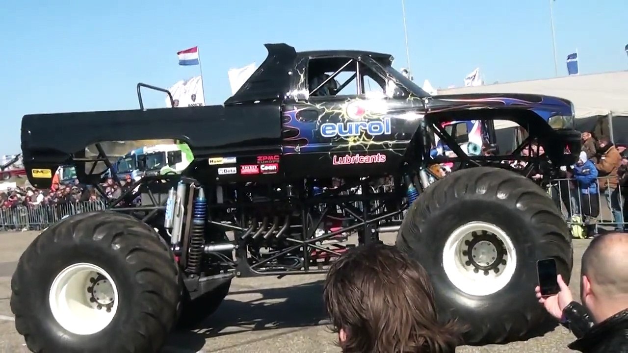The Dutch Monster Truck that crashed in Haaksbergen