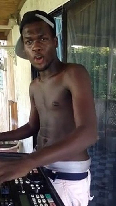 funny d j just watch & laughing