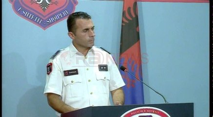 Policia: Përplasja s’ndodhi brenda komisariatit. S’është konfirmuar nëse Prenga qëlloi me pistoletë