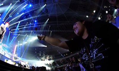 A la luna en bicicleta - Vídeo Oficial Ricardo Arjona