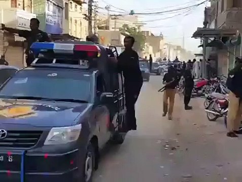 What Sindh Police Did With Imran Khan When He Reached Sindh - Video Leaked