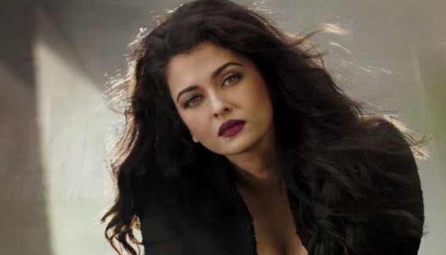 Bandeyaa Official Teaser 2 - Jazbaa, Aishwarya Rai Bachchan, Irrfan Khan