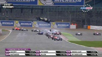 World Series Renault : Ferdinand Habsburg flying !