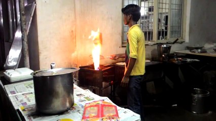 Rumali roti making street food
