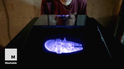Holographic 3D Projection Device ‘Voxiebox’ Showcases Futuristic Display Tech
