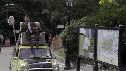 Rowan Atkinson in his original way to celebrate the 25th anniversary of Mr. Bean