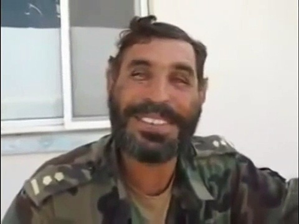afghan soldier learning english انجليزى ده يا مرسى
