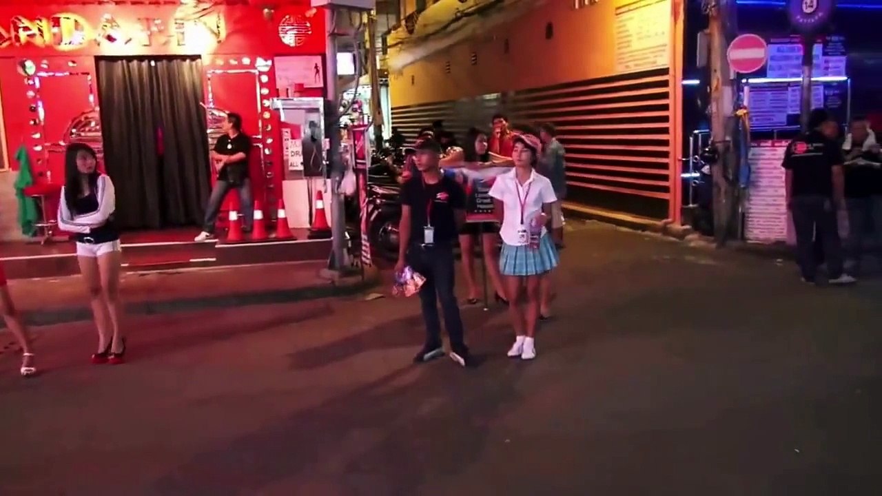 Pattaya NightLife 2015 -  Pattaya GoGo Girls Beer Bar Girls 芭堤雅