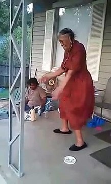 La mamie qui danse du Hip Hop