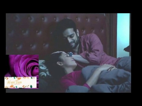 Yeh Hai Mohabaten NHi Bacha Pai IShita Apne Bache Ko-04th September 2015