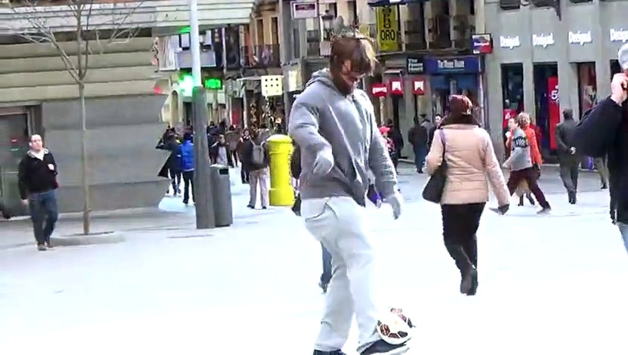 Cristiano Ronaldo - At Public Place