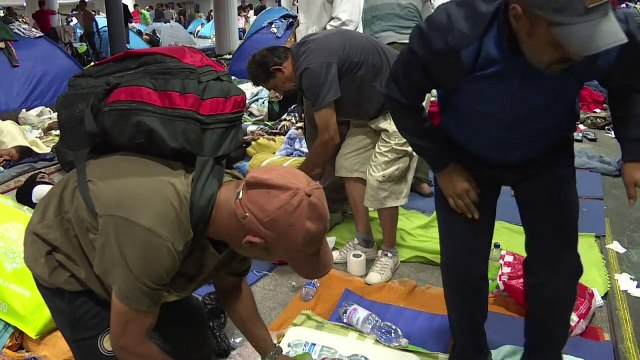 وصول 2500 الى 3000 مهاجر الى النمسا قادمين من المجر