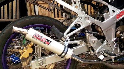 Custom-Exhaust-Kawasaki-Ninja-R