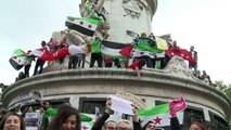 Paris: grand rassemblement en soutien aux migrants