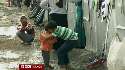 Ypg Kobani'de Stratejik Bir Tepeyi Ele Geçirdi