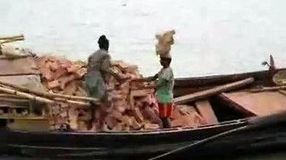 Must Watch - Amazing Skill of Brickies Labourer in Bangladesh