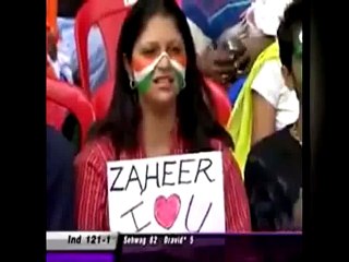 Girl Says : I LOVE YOU Zaheer Khan at Stadium, Zaheer Flying kiss. Caught Giant Screen.. very Funny