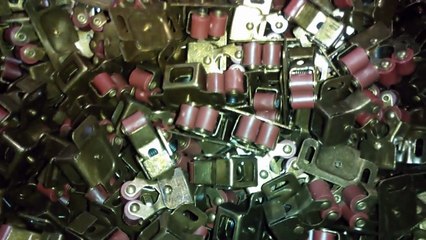 China Sourcing and Import Purchasing Agent: Furniture Catches and Latches / Production 4