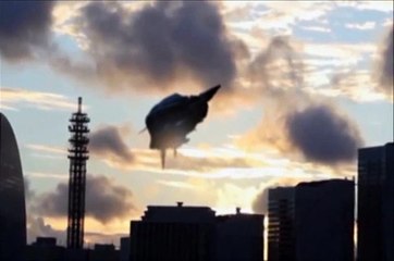 【ギガＵＦＯ映像】この形は…？母船ＵＦＯを目撃！ ≪×ＢＣ≫