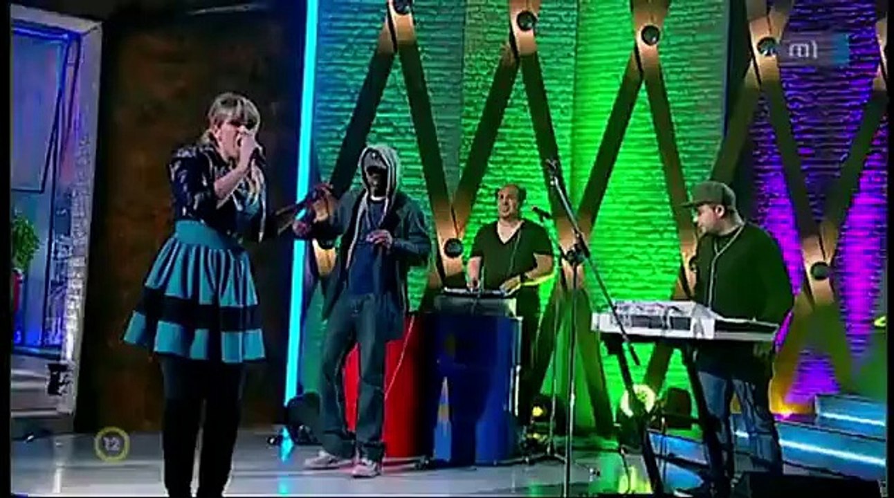 Király Linda & Pras Michel - Untried (Dtk Show - 2012-02-24)