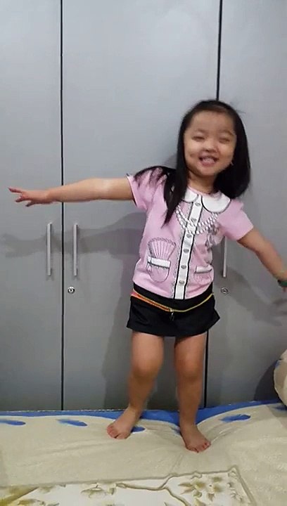 Zao fei ci - aeroplane - chinese children songs