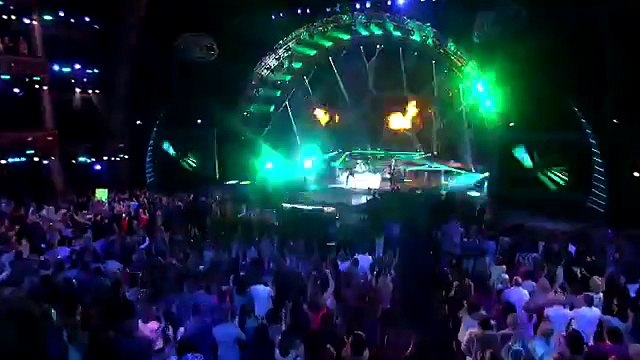 Clark and Nick with Fallout Boy, 'Centuries' AMERICAN IDOL XIV