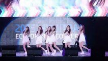 Slippery Stage Results In Six Falls During Korean Girl Band Performance