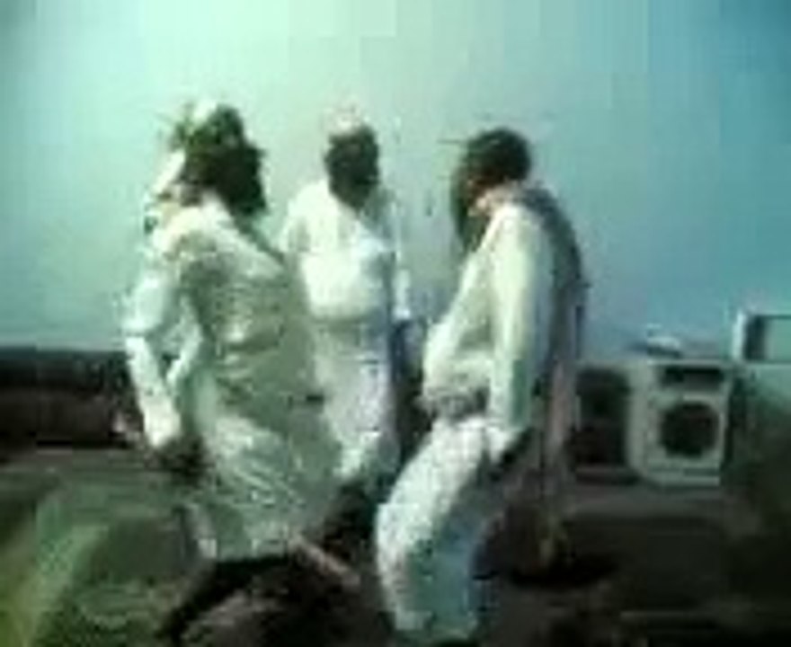 منظر مضحك جدا رجل مميز؟لا تفوت ادخل وشاهد