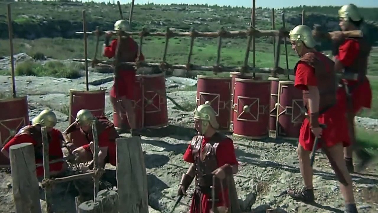 JESUS (English) Jesus is Crucified