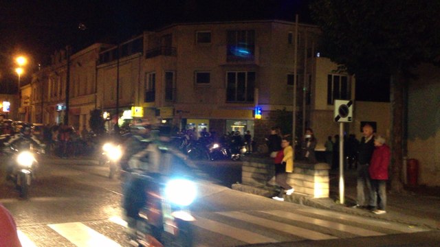 La retraite aux flambeaux des motards