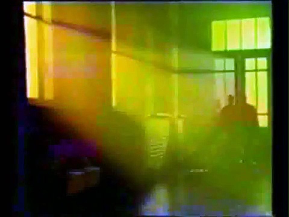 Clouseau - Close Encounters ( Daar gaat ze )