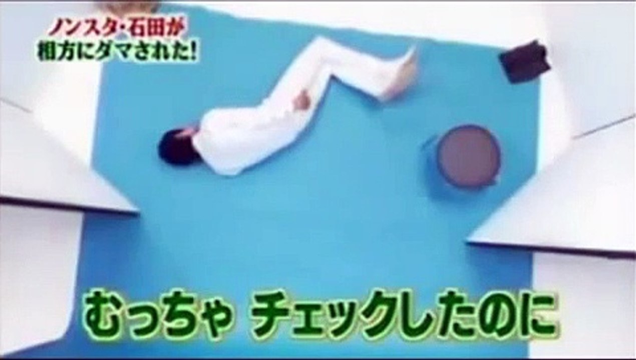 Japanese Prank Run After By 100 People. Prank. Funny Pranks