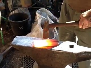 Forging titanium blacksmith tongs by Bernard Heer