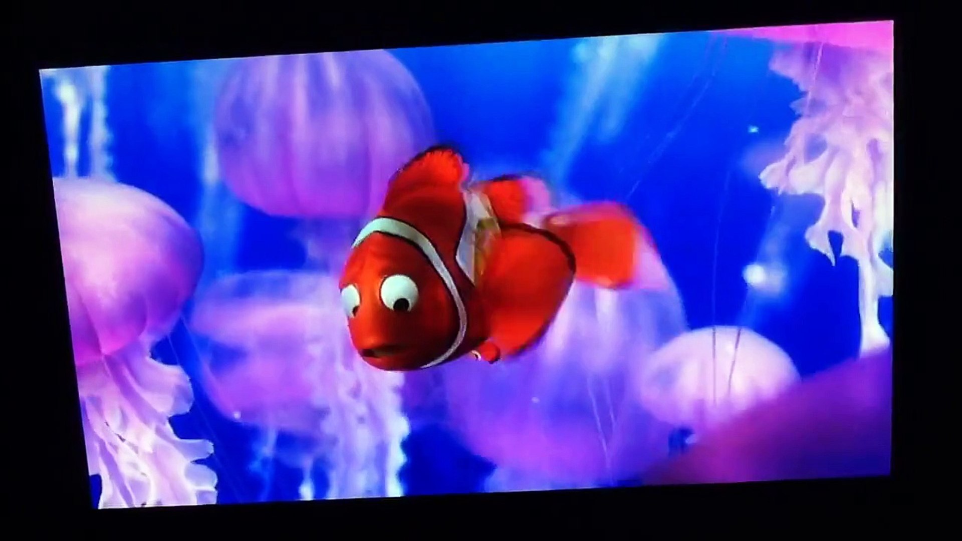 Finding Nemo - Jellyfish Scene