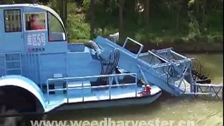 River trash collection boat