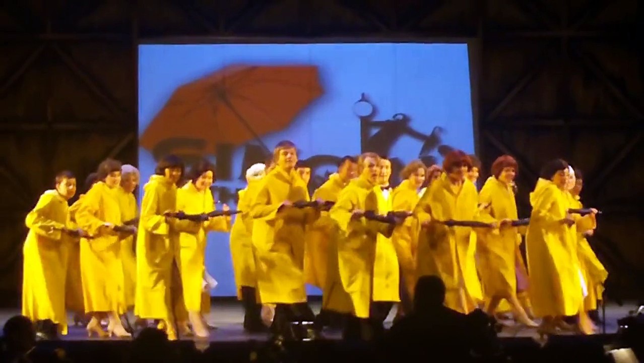 Singing in the Rain - PIP - Finale