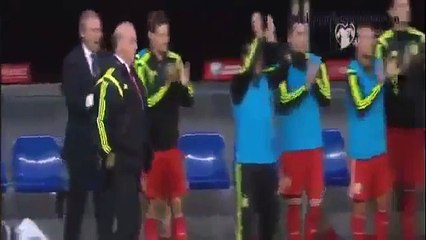 España ganó 2-0 a Eslovaquia por clasificación a Eurocopa 2016