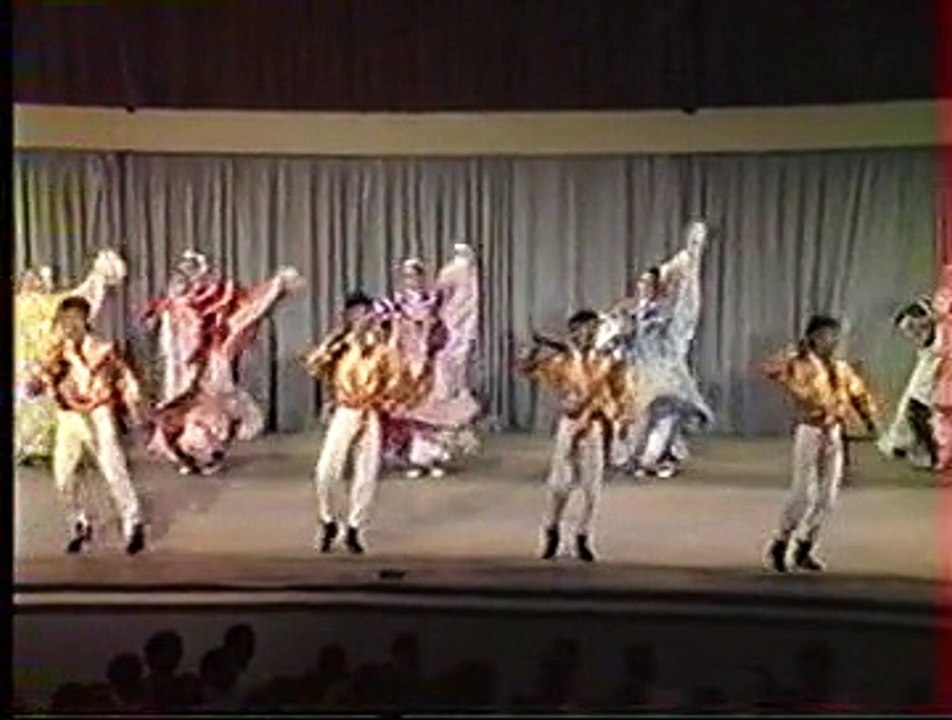 32 Festival de Confolens 1989.  Ballet Folklorico Fiesta Méxicana.