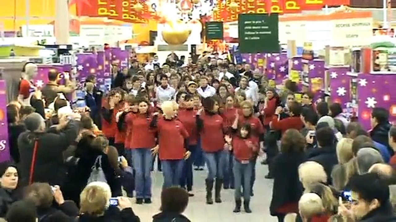 Flash mob AUCHAN La Charité sur Loire