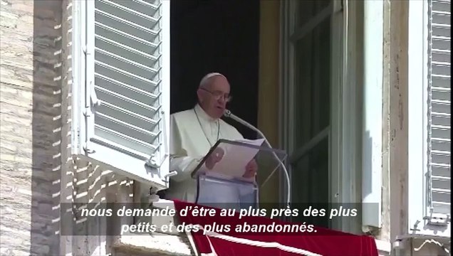 Le pape appelle les paroisses d'Europe à accueillir des réfugiés
