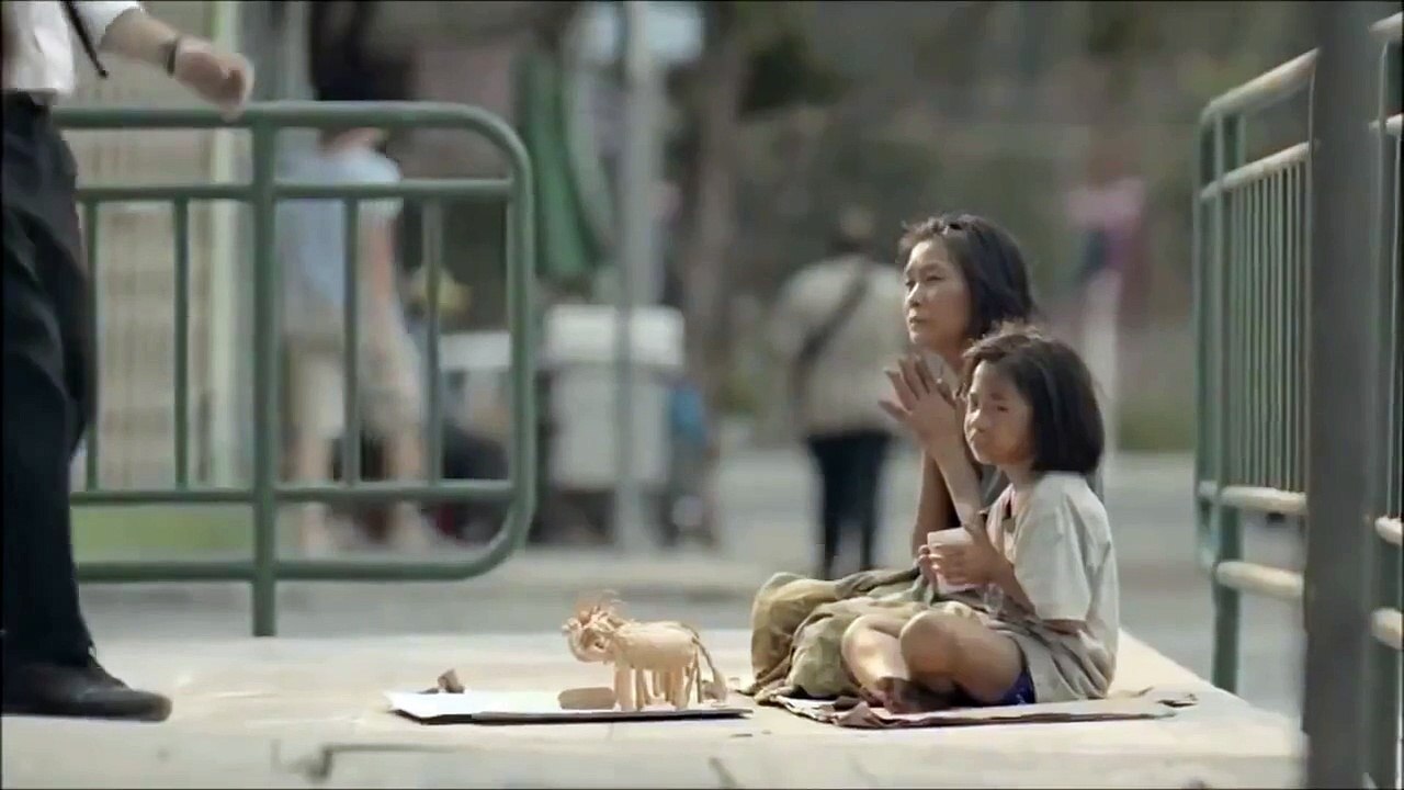 Трогательно до слёз самое душевное видео от Добро в YouTube