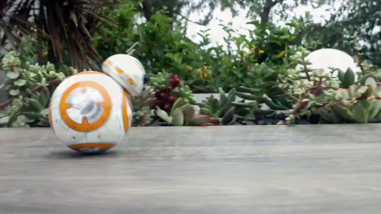 Top Christmas Toy 2015 - Sphero BB8