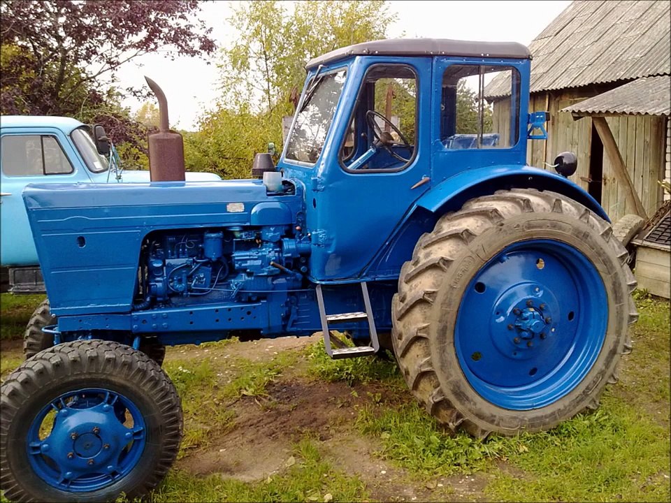 MTZ-52 & MTZ-82.1.wmv