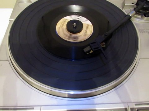 Adnan Şenses Kendi utansın bana yaptıklarından Plak kaydı